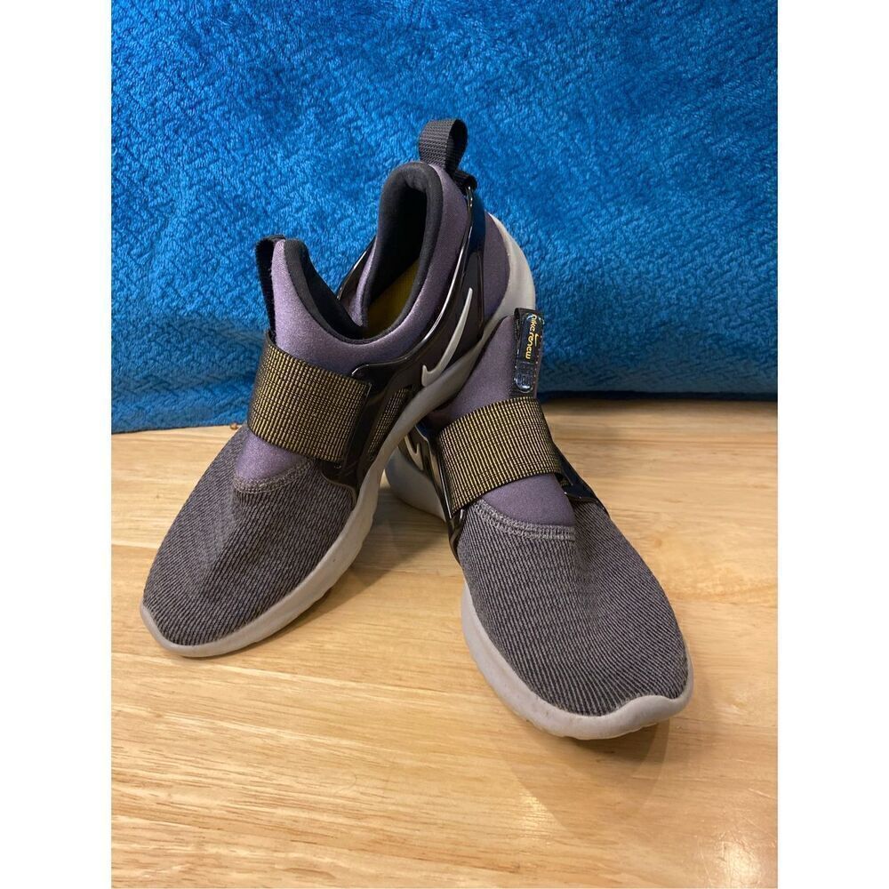 ✅NIKE RENEW FREEDOM ROAD RUNNING NEUTRAL SNEAKERs